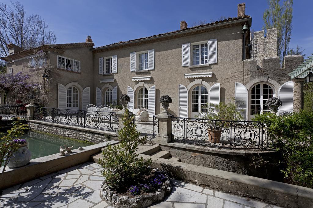 Domaine Du Moulin Hotell Saint-Laurent-des-Arbres Exteriör bild