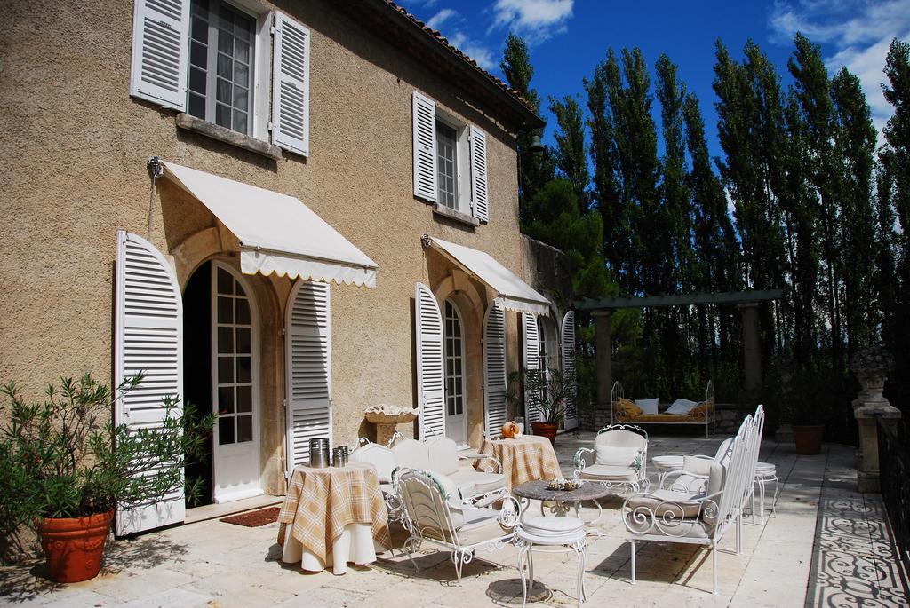 Domaine Du Moulin Hotell Saint-Laurent-des-Arbres Exteriör bild